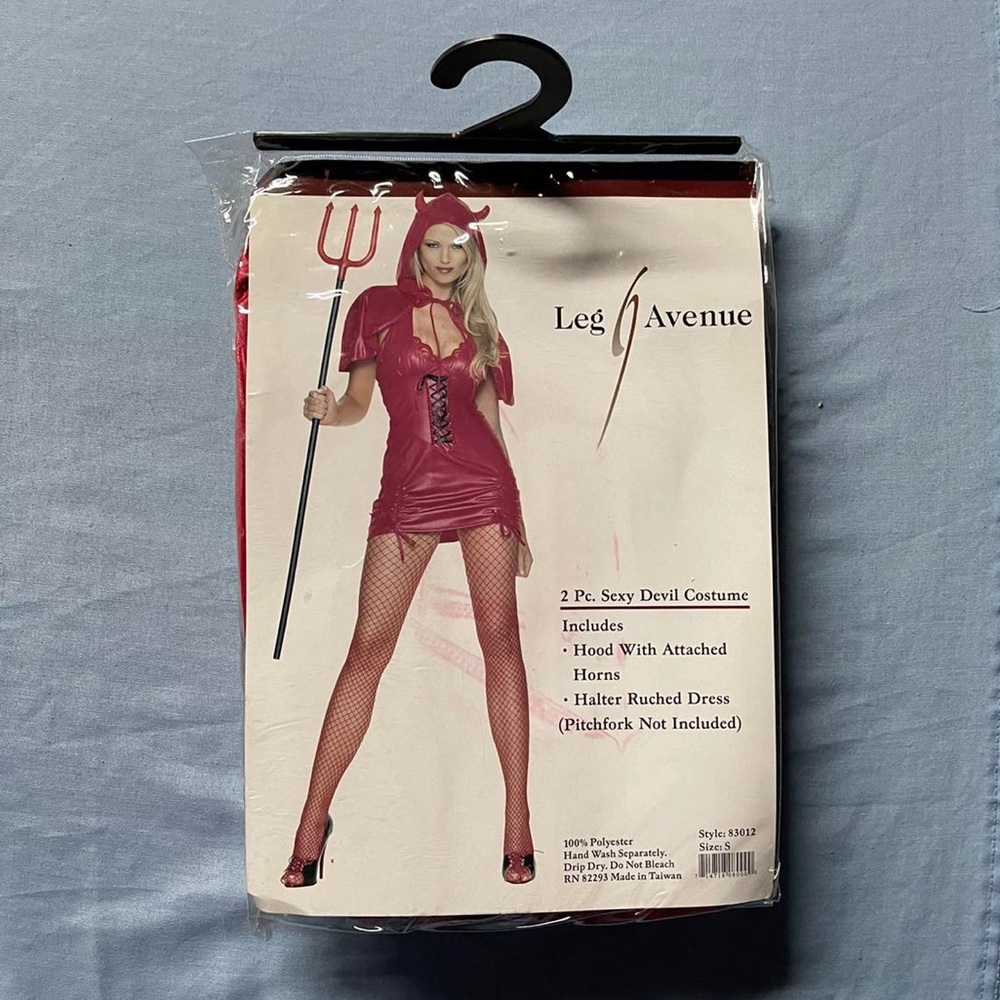 Leg Avenue 2 PC Sexy Devil Costume